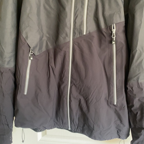 Black strafe ski jacket Jackets & Coats